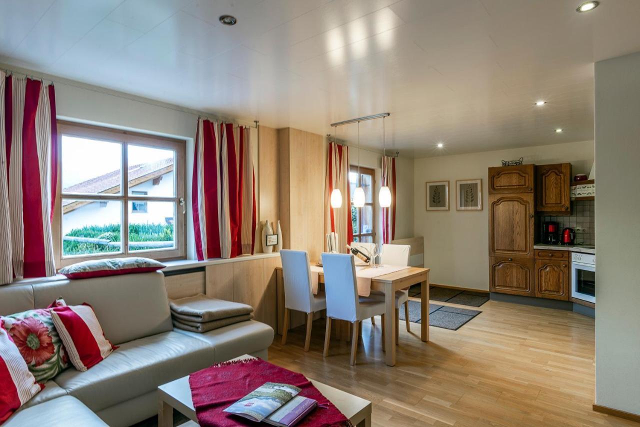 Haus Battlogg Apartment Bartholomäberg Екстериор снимка