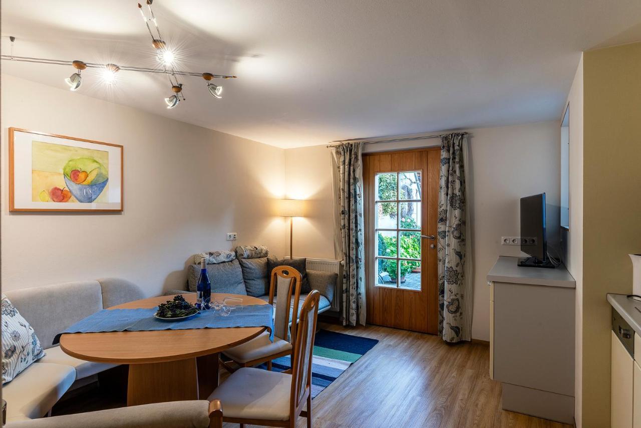Haus Battlogg Apartment Bartholomäberg Екстериор снимка